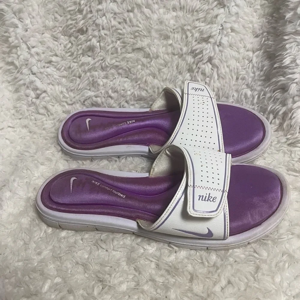 Nike Comfort Footbed Slides Sandals Flip Flops Women  white & Purple SZ11